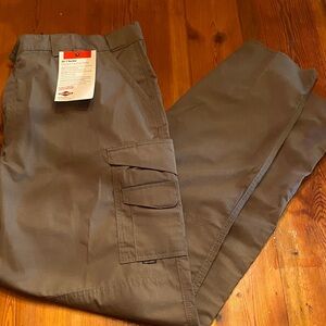 Men's Versatile Tan Cargo Pants